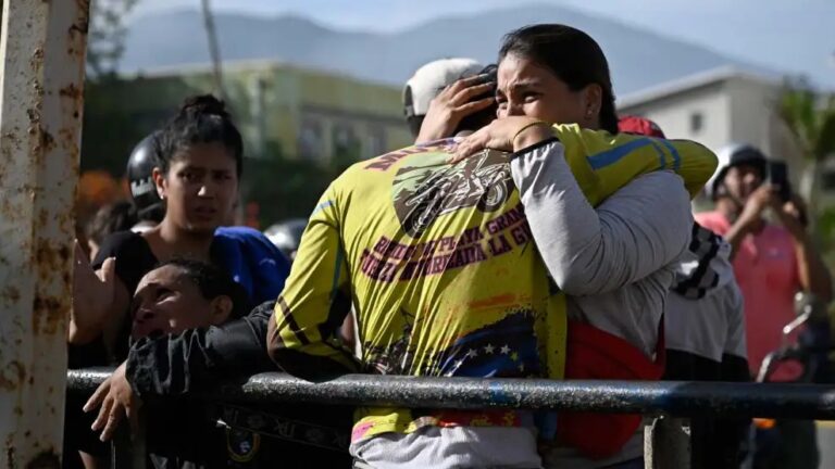 Venezuela decreta 7 días de duelo nacional: 2.295 fallecidos por los terremotos