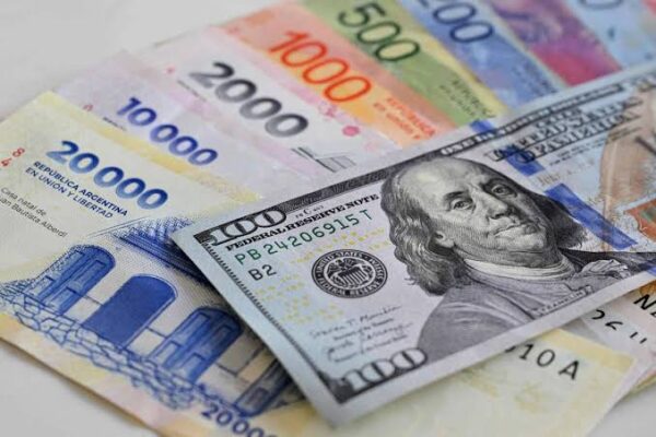 Argentina se encarece en dólares y hay cuatro gastos corrientes que escalaron hasta 53% en la era Milei