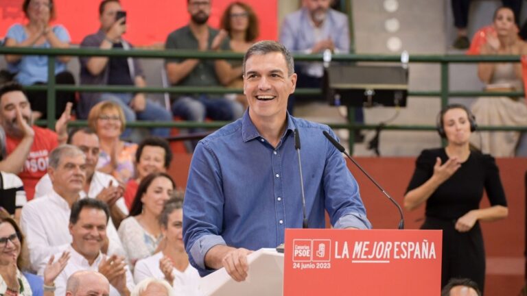 Pedro Sánchez llama a movilizarse: “España necesita cuatro años más de avance y menos insultos de la derecha”
