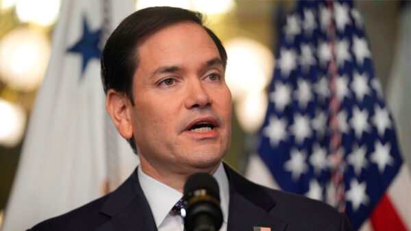 Rubio dice que priorizará “frenar la migración” desde América Latina a Estados Unidos