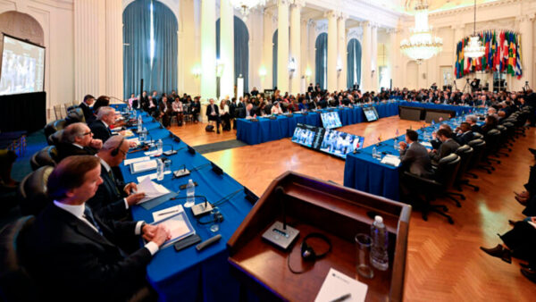 Bolivia exige respeto a su soberanía en las próximas elecciones