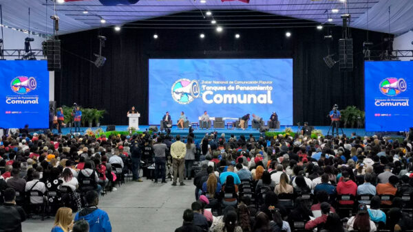 Venezuela apuesta por la comunicación popular