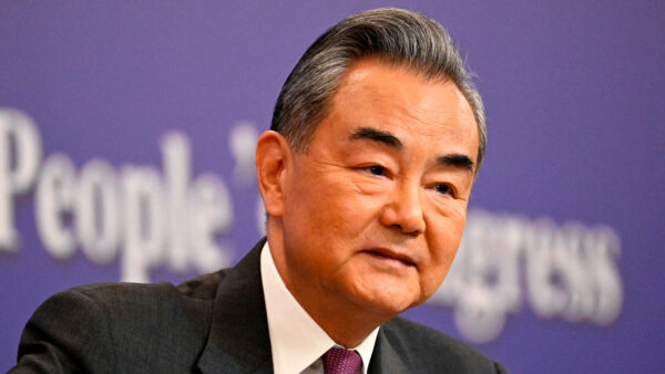 China responde a EEUU: los países latinoamericanos “no son el patio trasero de nadie”