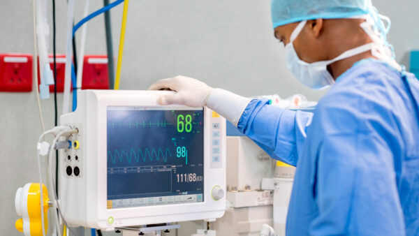 Brasil lanza política de compras públicas en salud frente a los aranceles de EEUU