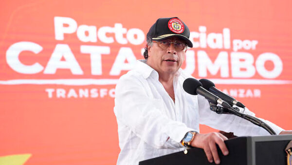 Colombia militariza su frontera con Venezuela ante despliegue de EEUU