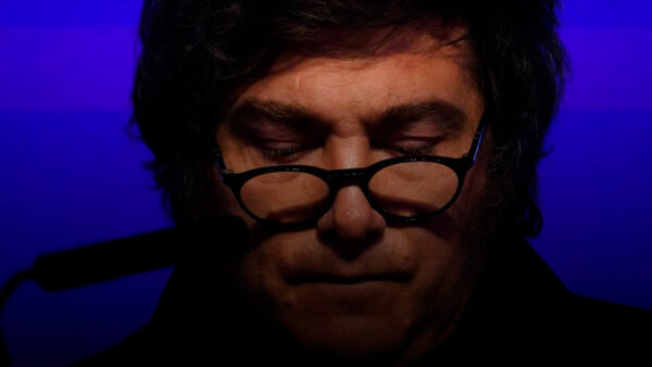 Milei suma nuevas derrotas en el Congreso y el mercado tambalea