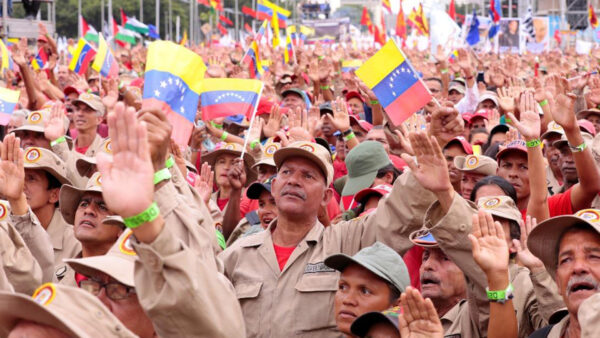 Más de 8 millones de venezolanos se alistaron en las milicias ciudadanas