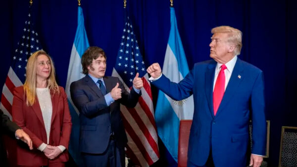 Senadores de EEUU piden a Trump que “detenga de inmediato” la ayuda a la Argentina