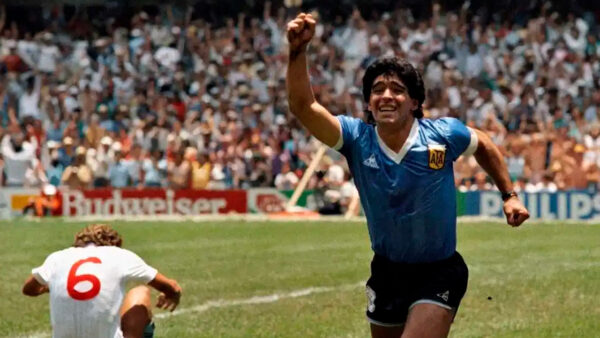 Cinco años sin Maradona: jugador de fútbol, símbolo de resistencia y  orgullo latinoamericano