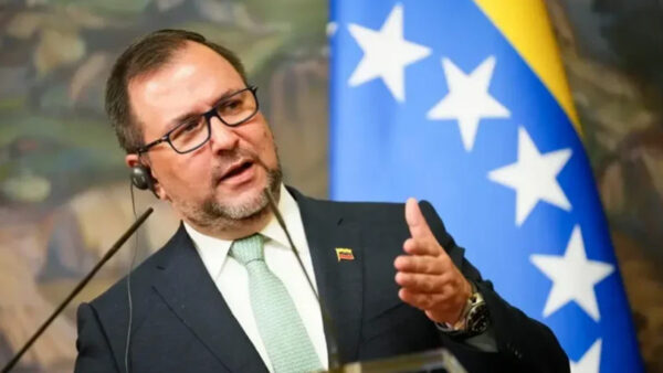 Maduro envía una carta a presidentes del mundo: “No se puede tolerar la piratería, ejecución de civiles y el saqueo”