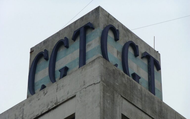 Reforma laboral: La Justicia falla a favor de la CGT y suspende más de 80 artículos