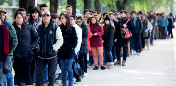 Desempleo en la era Milei: sube al 7,5% y ya afecta a más de 1,6 millones de argentinos