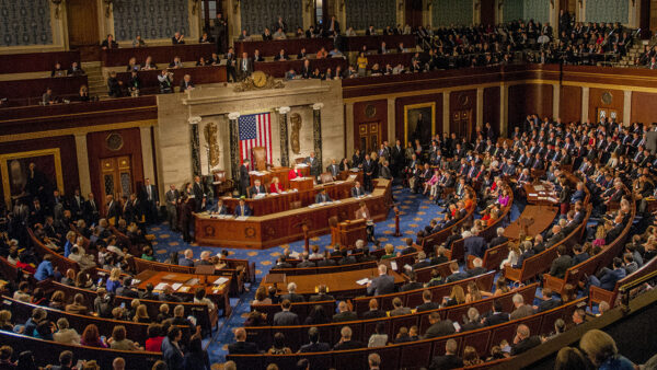 El Senado de EEUU no logró frenar posibles acciones militares de Trump contra Cuba