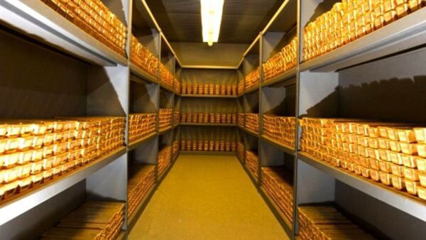 Francia retira de EEUU las últimas reservas de oro que le quedaban en el extranjero