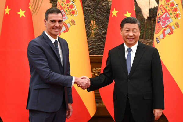 Xi Jinping dice a Sánchez que ambos están “del lado correcto de la historia” ante la “ley de la selva”