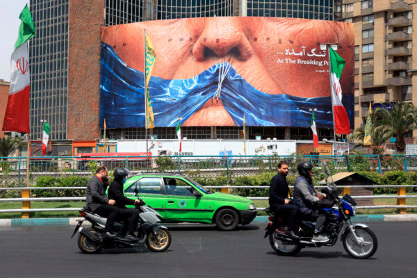 Irán promete a EEUU respuesta “rápida y poderosa” a cualquier nueva agresión