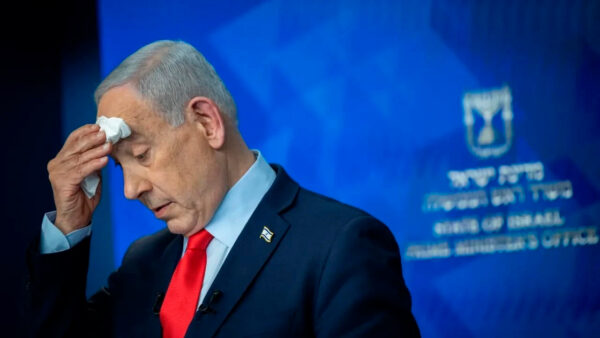 Netanyahu ve la guerra en el Líbano como su única opción para seguir en el poder