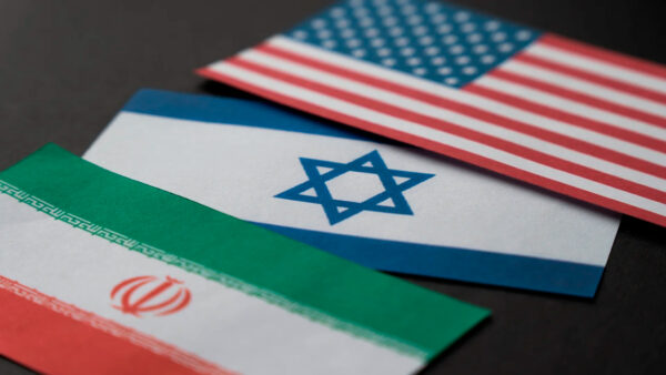 Irán suspende el intercambio de mensajes con EEUU por los “crímenes sionistas”