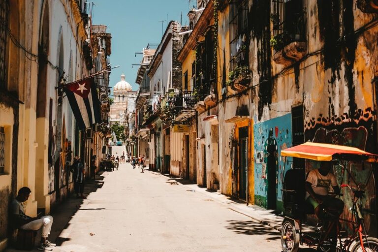 EEUU busca “castigar a toda la población” y ahora sanciona al Ministerio de Turismo de Cuba