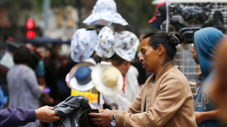 Crece la informalidad laboral en América Latina