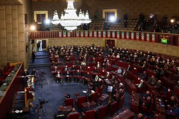 Irán: Es inútil esperar un entendimiento o una negociación con EE.UU.