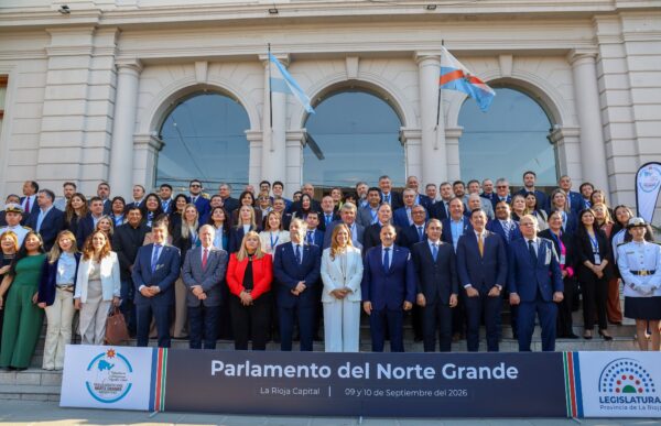 Quintela llamó a reconstruir la esperanza y defendió un Estado que garantice condiciones de vida dignas