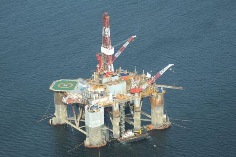 Las petroleras que operan en Malvinas le respondieron a Milei y se rieron de las sanciones: no frenarán el proyecto