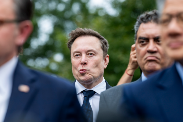 Elon Musk planifica la “guerra del futuro” para el Pentágono
