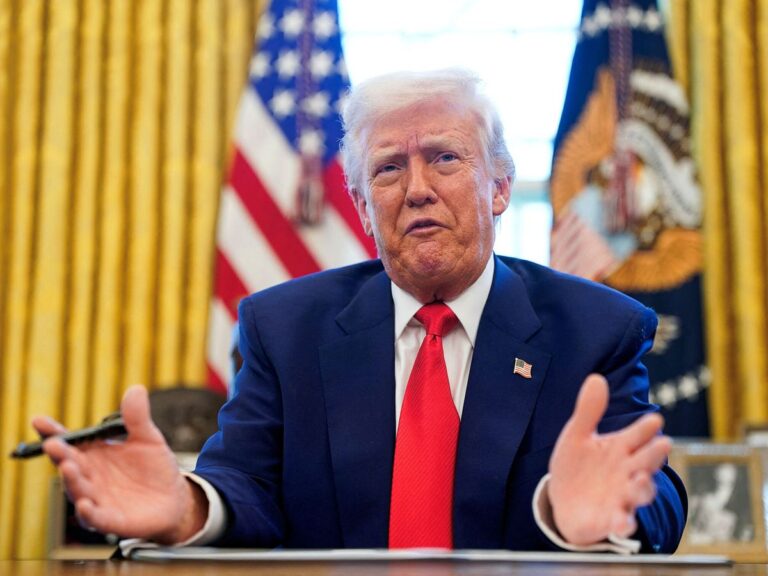 Trump dice que “tiene derecho” a postularse de nuevo porque “le hicieron trampa” en 2020